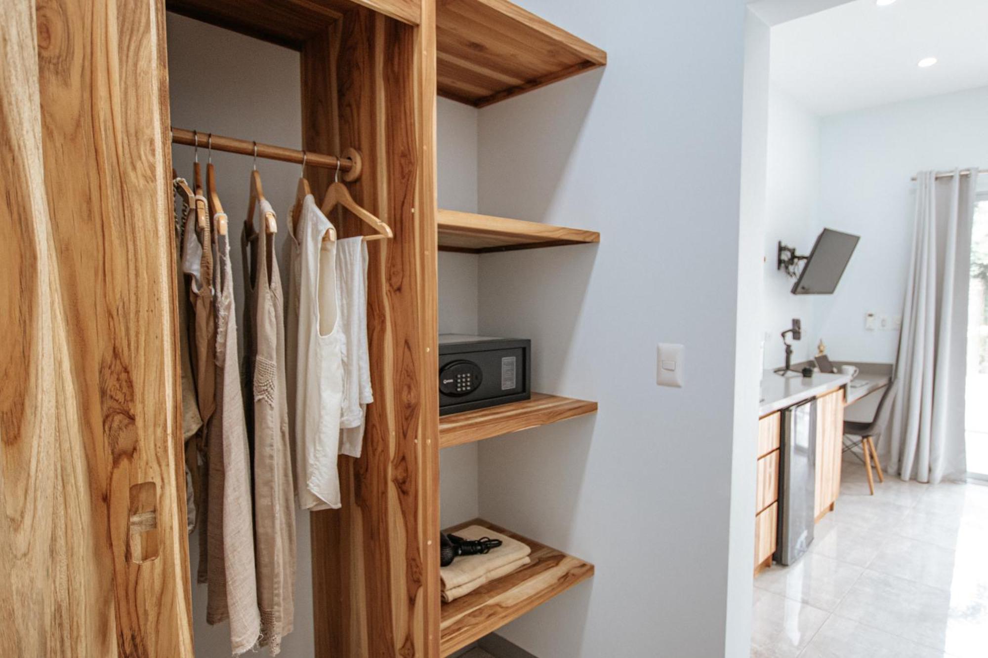 Tamarindo Bay Suites - Self Check In, Adults Only Eksteriør bilde
