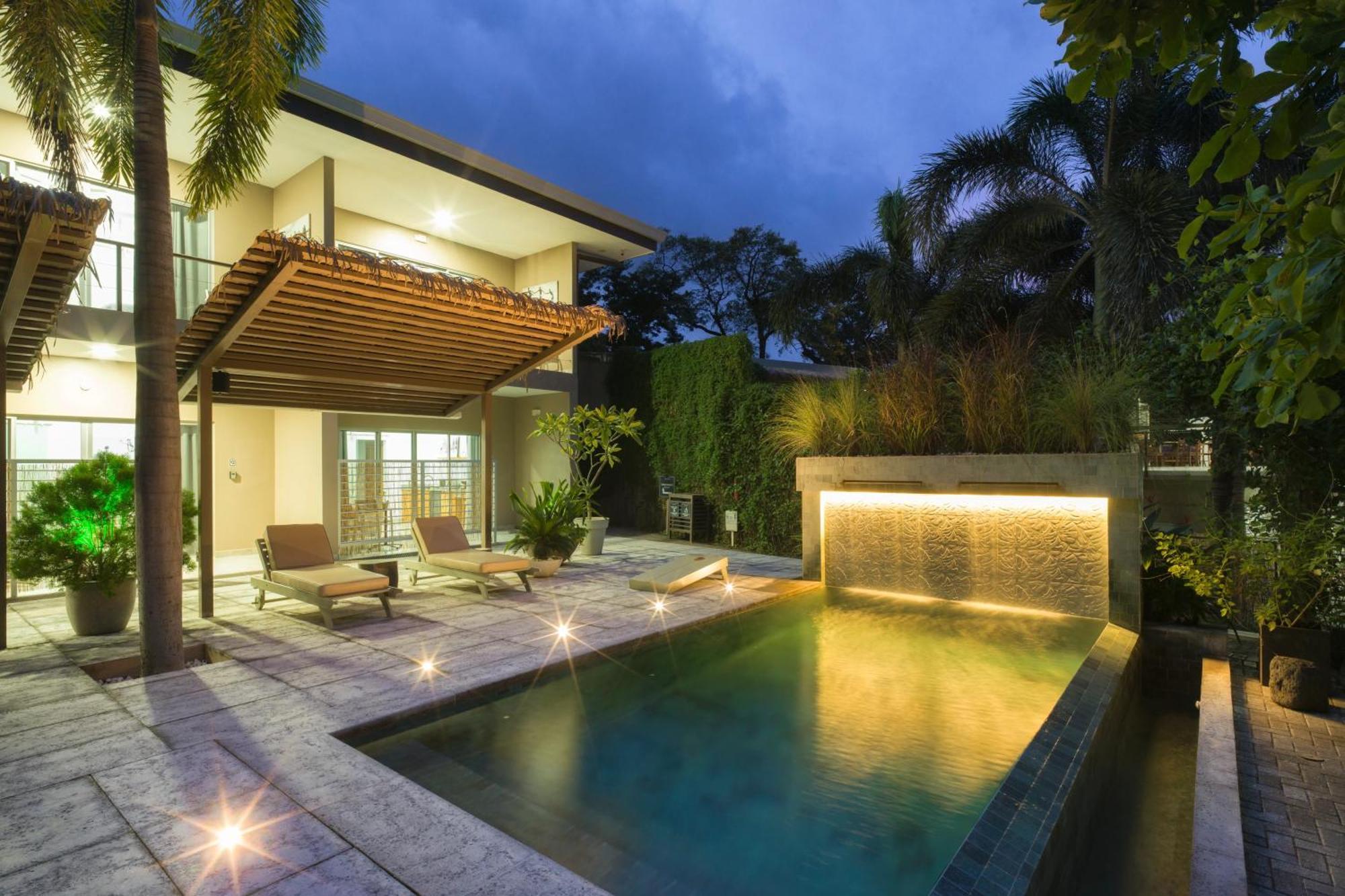 Tamarindo Bay Suites - Self Check In, Adults Only Eksteriør bilde