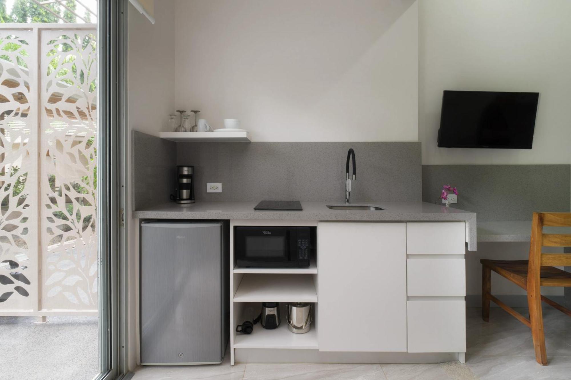 Tamarindo Bay Suites - Self Check In, Adults Only Eksteriør bilde