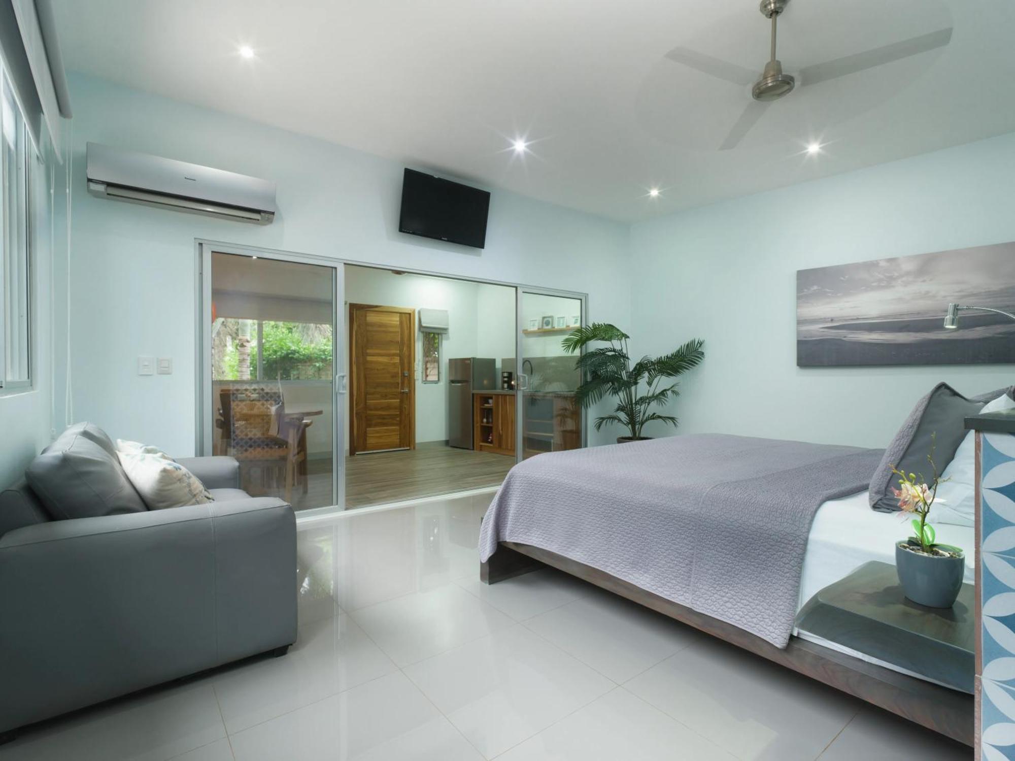 Tamarindo Bay Suites - Self Check In, Adults Only Eksteriør bilde